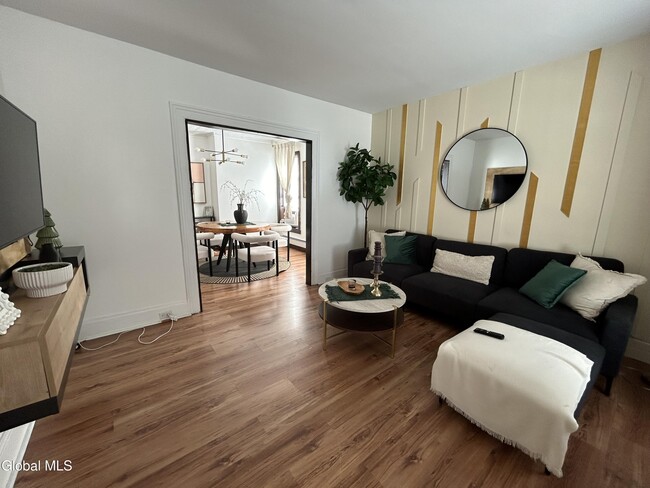 Photo - 5 Short St Unit 1