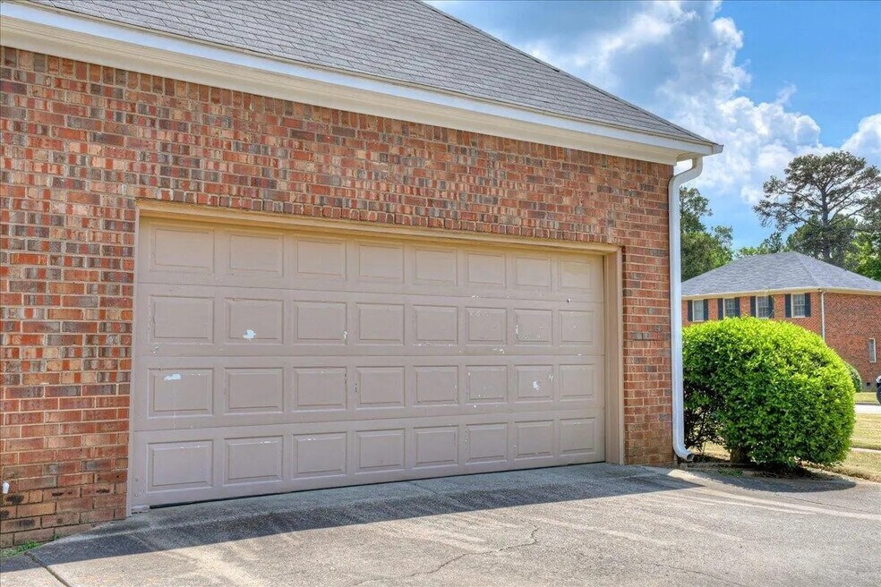 2703 Boars Head Rd