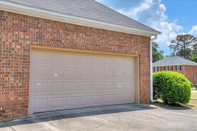 Photo - 2703 Boars Head Rd