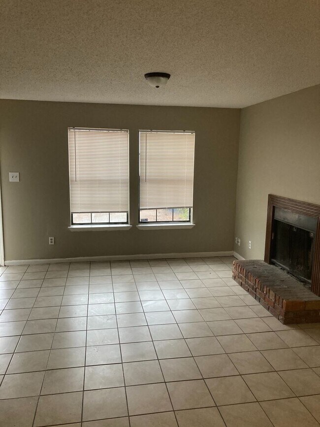 3522 Christine Rd Unidad 3522 Christine Rd