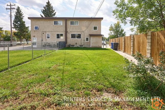 Photo - Pet Friendly Half Duplex with Fenced Yard