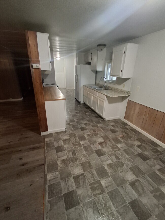 Photo - 3115 Fairlane Rd