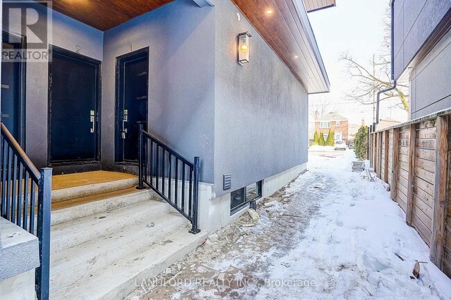 Photo - 1146 Broadview Ave Unit 1