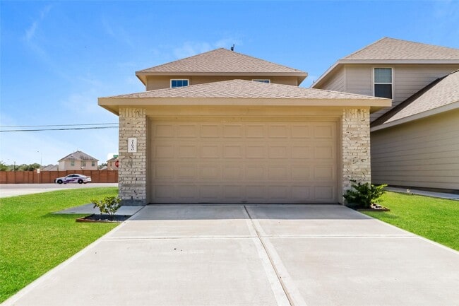Building Photo - 21650 Mamba Wy