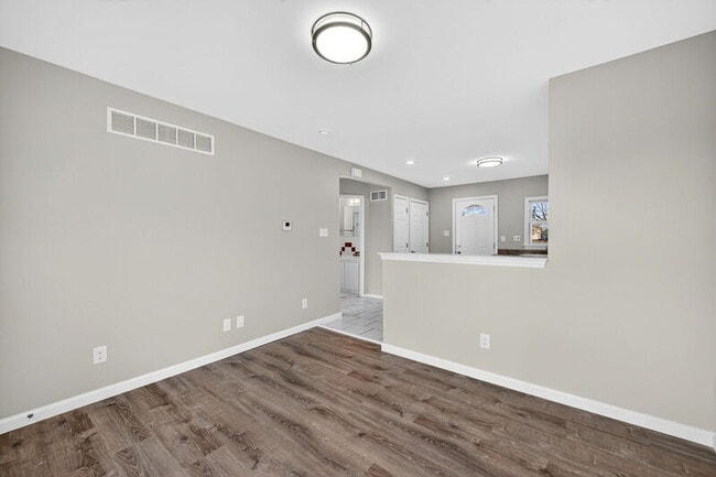 Photo - 8025 Waddell Ave