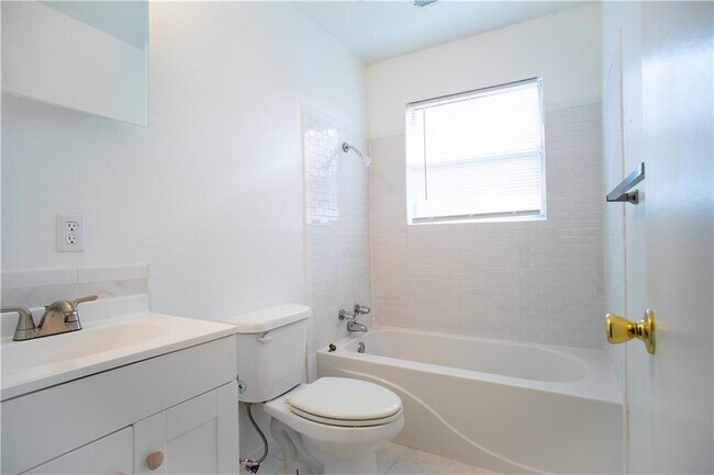 Photo - 1309 S Washington Ave