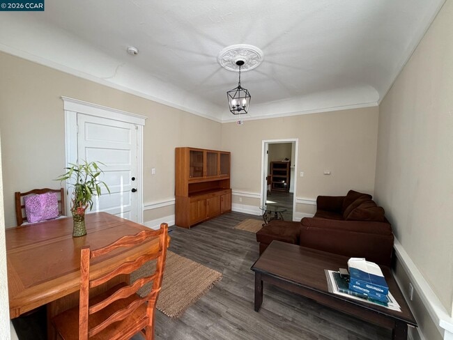 Photo - 529 Carolina St Unit Apt#2