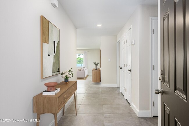 Photo - 828 Angela Ave