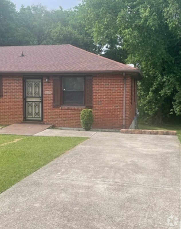 Building Photo - 901B W Eastland Ave Rental