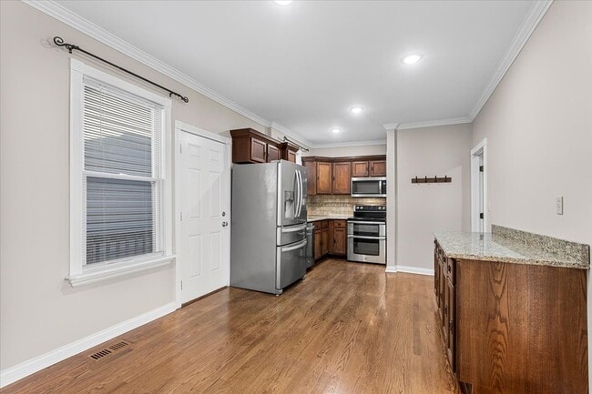 Photo - 2048 W 21st St Unit 2