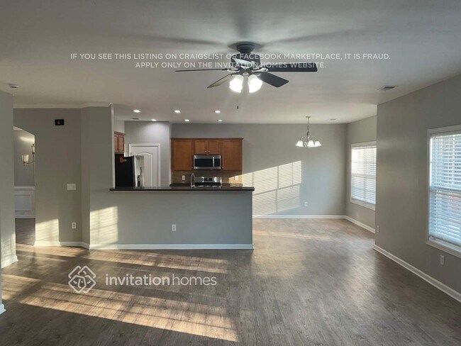 Photo - 628 Needle Rush Cir