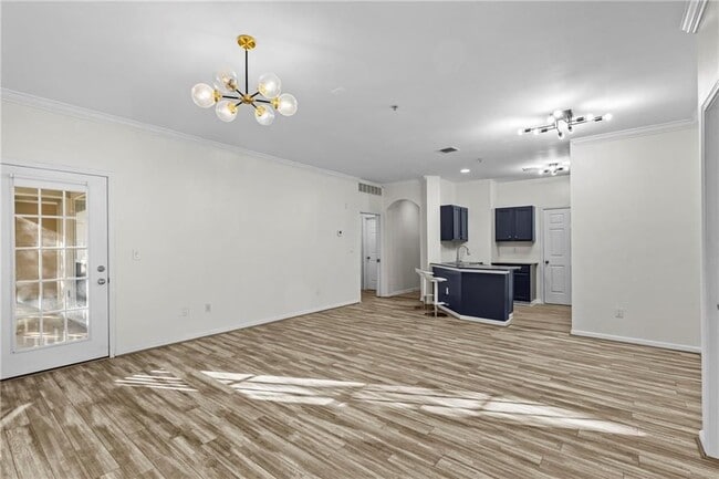 Photo - 5641 Roswell Rd