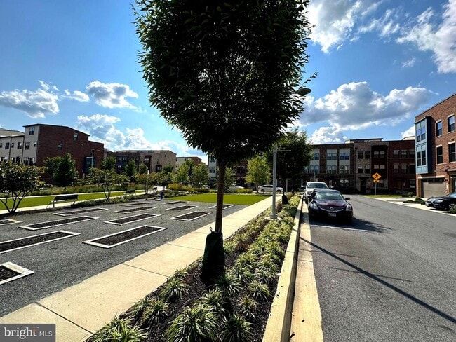 Photo - 4726 Towne Park Rd