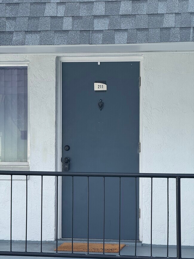 Photo - 305 Ridge Blvd Unidad 211