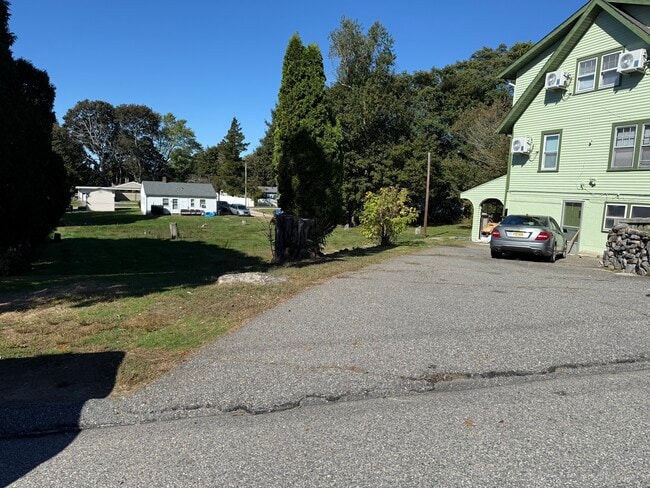 Photo - 170 Walker Hill Rd