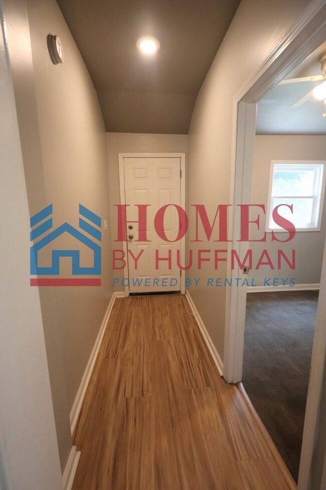 Photo - Three Bedroom House | Westside