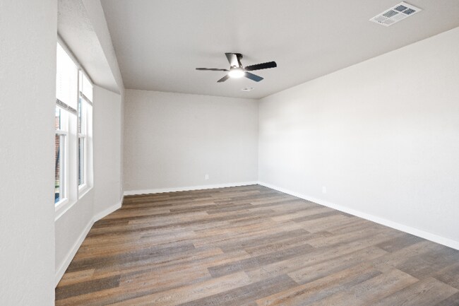 Photo - 252 NW 84th St