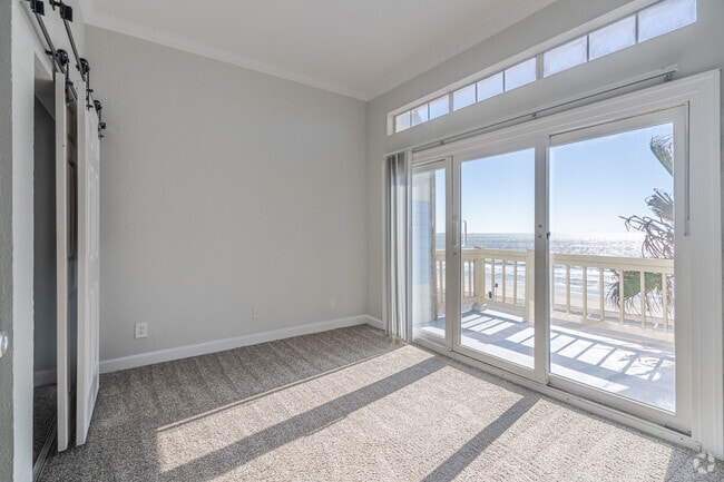 BEAUTIFUL WATER VIEWS FROM BEDROOM - Oceanfront Lofts