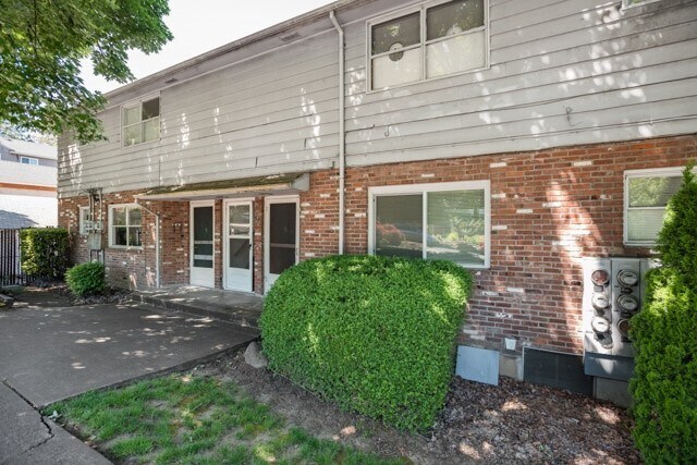 Photo - 50 Northshore Rd Unit #16