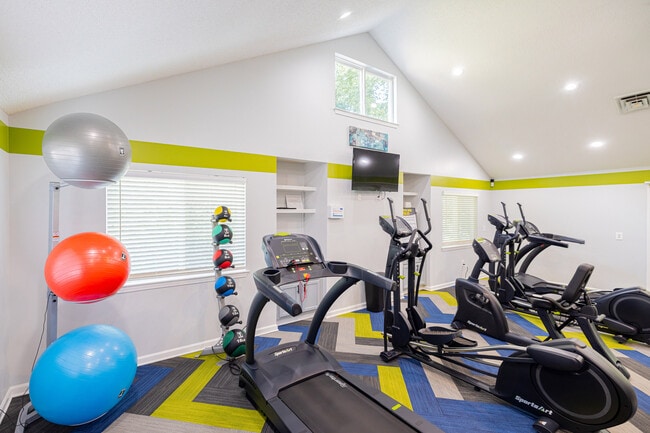 24/7 Fitness at The Oaks Apartments in Lincolnton, NC