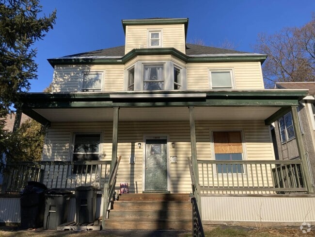 Building Photo - 1809 Eastern Pkwy Rental