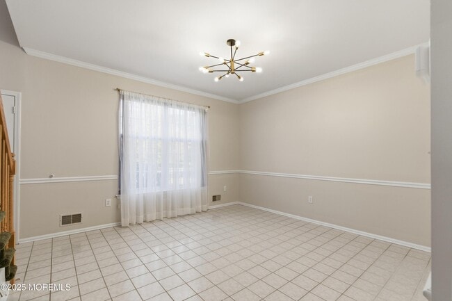 Photo - 857 Woodbury Dr