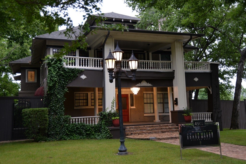 GRAND MANOR - GRAND MANOR Apartments