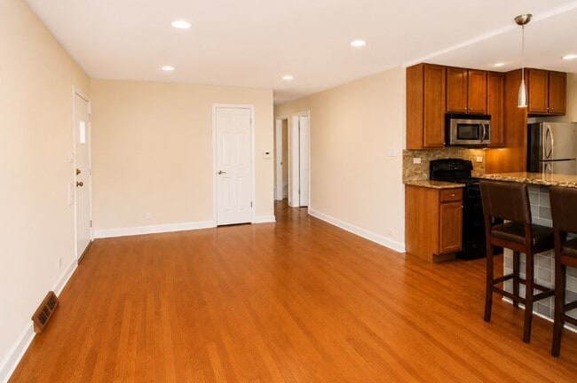 Photo - 9311 Latrobe Ave