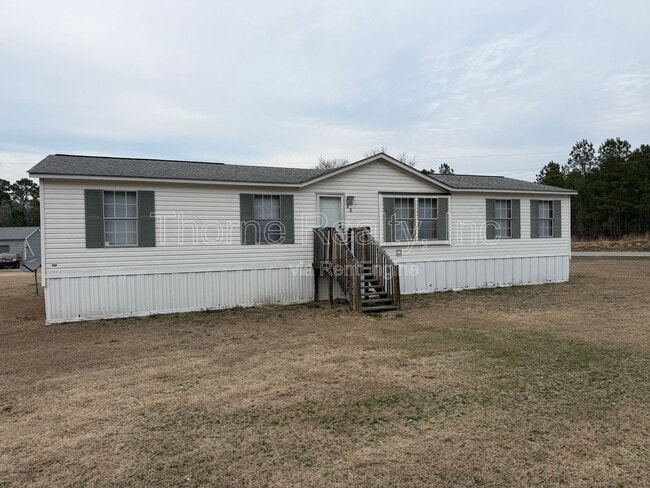 Photo - 26 Hemlock Ln