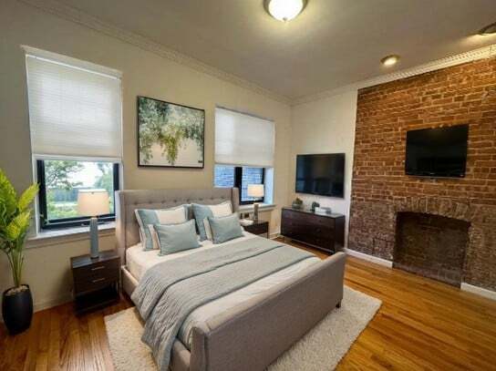 Photo - East 92nd Street