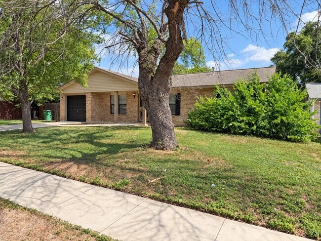 4815 Casa Corona St