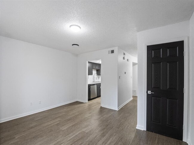 Photo - The Palmiere