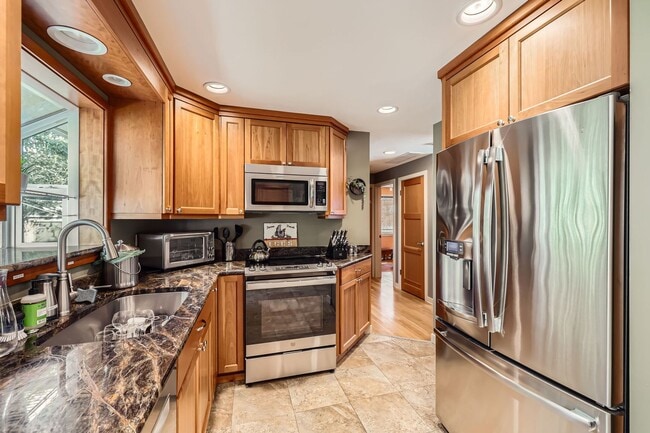 Photo - Charming Seattle Home in Seattle's Wedgwood Neighborhood - Furnished