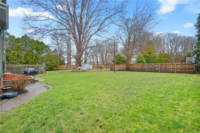 Photo - 686 Hope St Unit 3