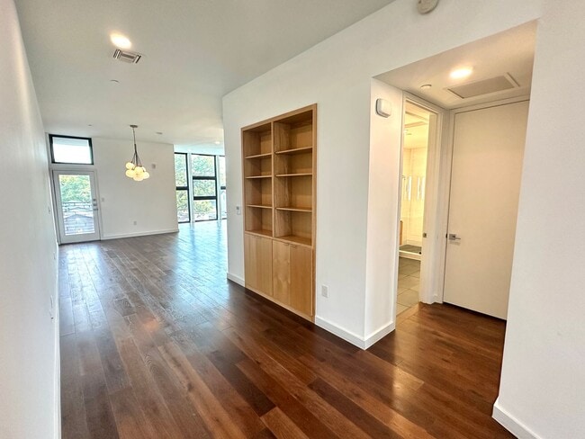 Photo - Stunning One bedroom/One bath Condo Locate... Unit 306