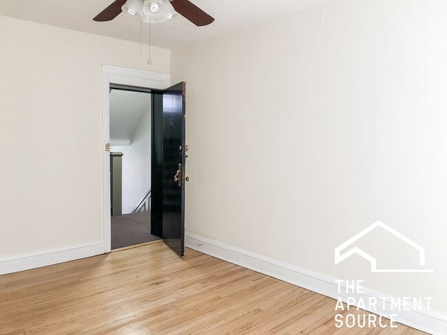 Photo - 518 W Cornelia Ave Unit 216