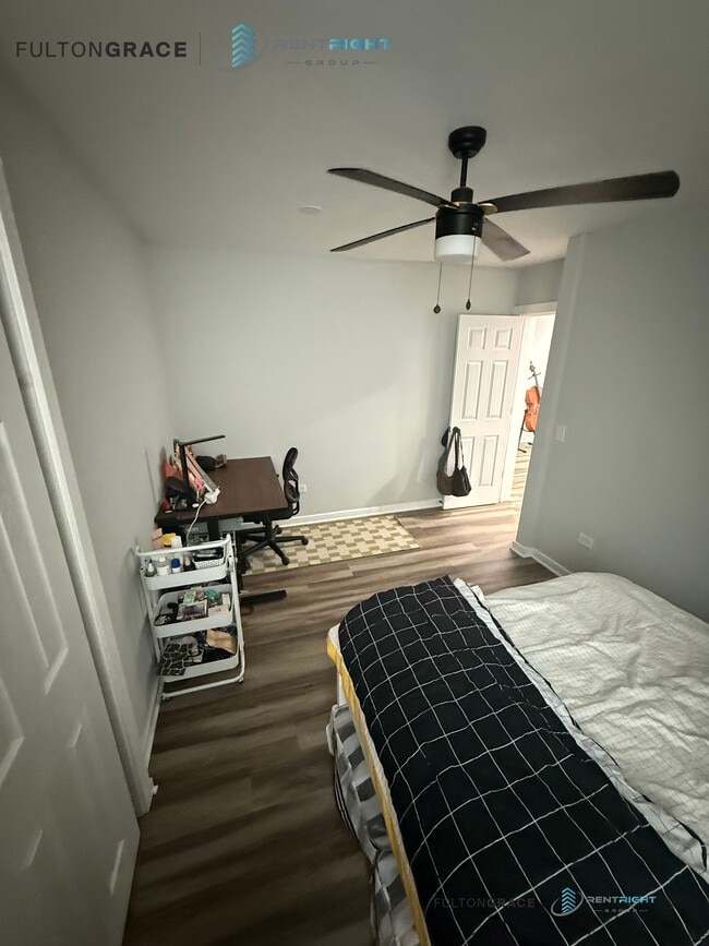 Photo - 1503 W 19th St Unit 4R