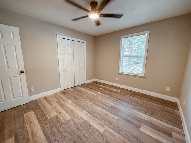 Photo - 9871 Guidy Ln