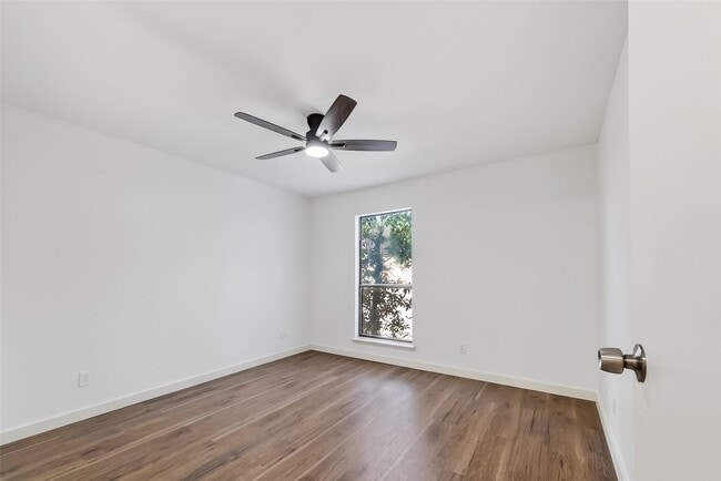Photo - 7900 N Stadium Dr Unit 42