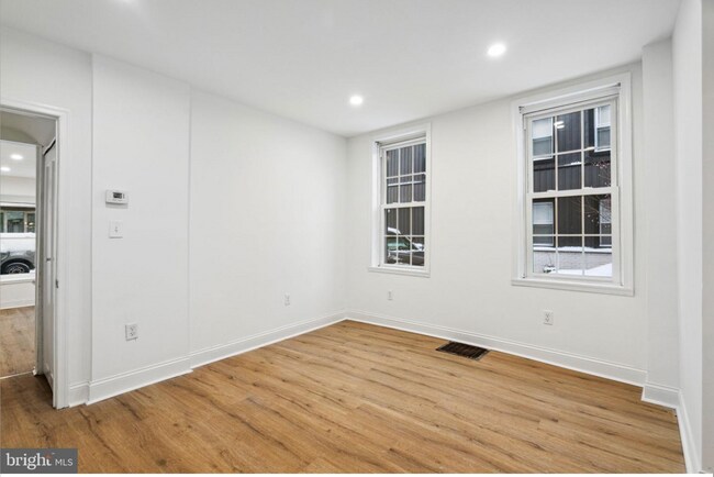 Photo - 1821 Memphis St Unit 1