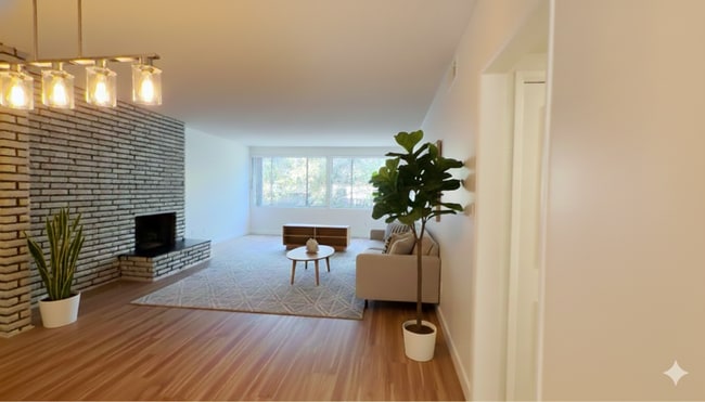 Photo - The Continental Arcadia