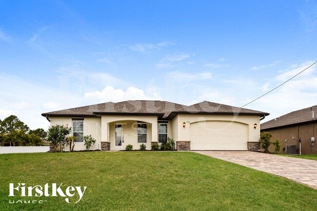 Building Photo - 2912 NW 18th Pl