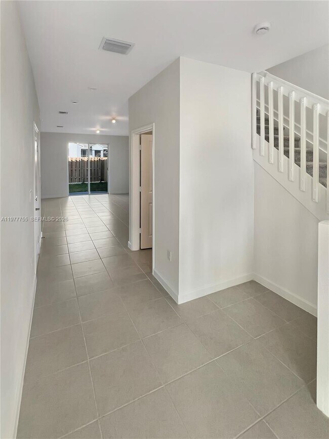 Photo - 1381 SE 7th Ter