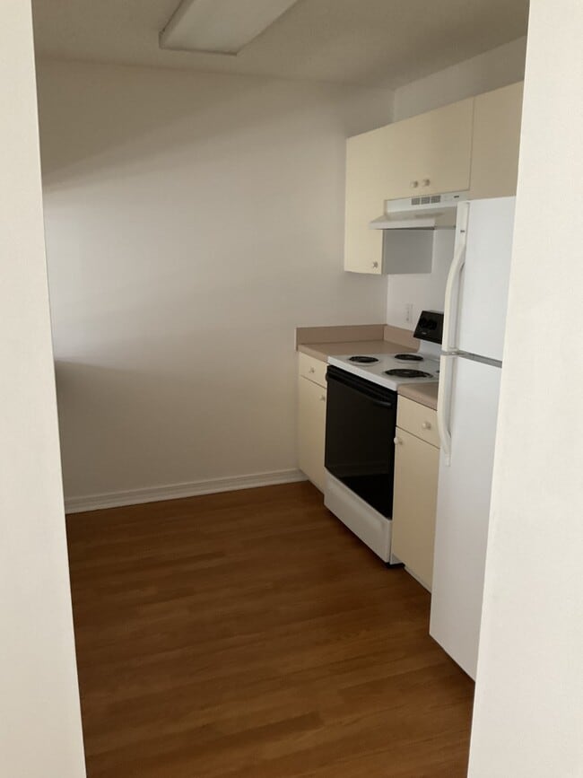 Photo - 1800 Tsuga Way