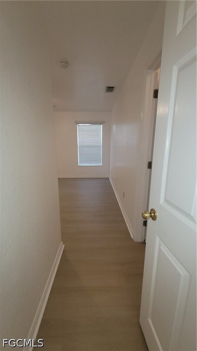 1010 SE 12th Terrace