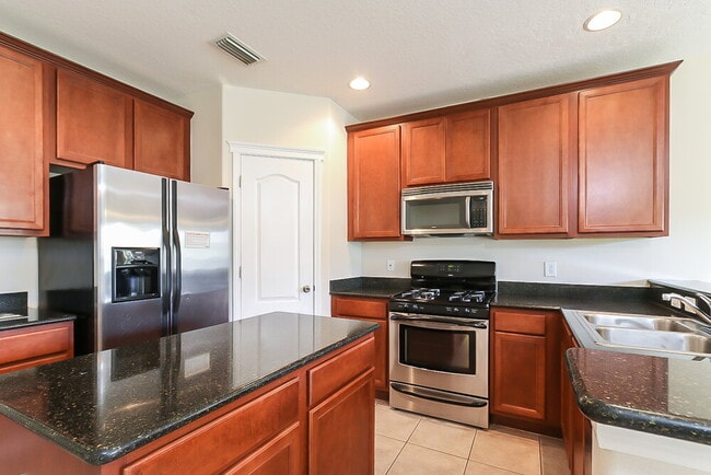 Photo - 16217 Bridgewalk Dr