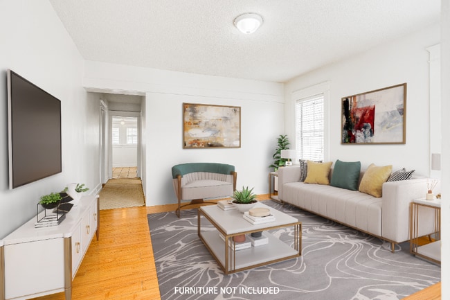 Photo - 1050 Orange Ave