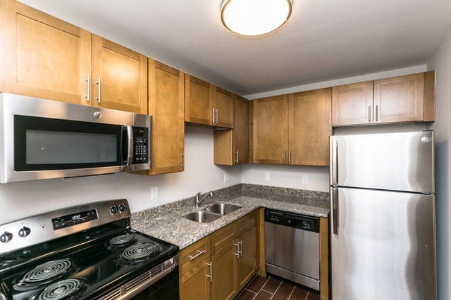 Photo - The Flats of Donelson