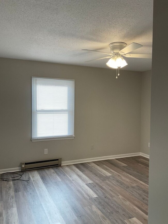 Photo - Available Now !! Two bedroom one bath apartment in Gastonia!