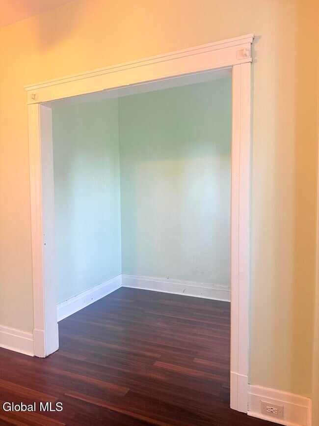 Photo - 202 Morton Ave